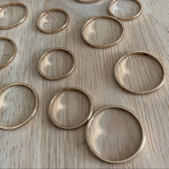 NWOT- Express Gold Midi Ring Set - Picture 13 of 16